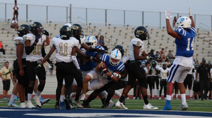 The Wills Point Tigers hosted the Dallas Pinkston Vikings on Aug. 25 for their First Responder/Military Night. Photo by J. Shearin/WPISD Yearbook